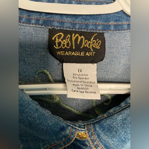 Bob Mackie Wearable Art Denim Shirt Womens Sz 1X Floral Embroidered Button Down - Picture 4 of 10